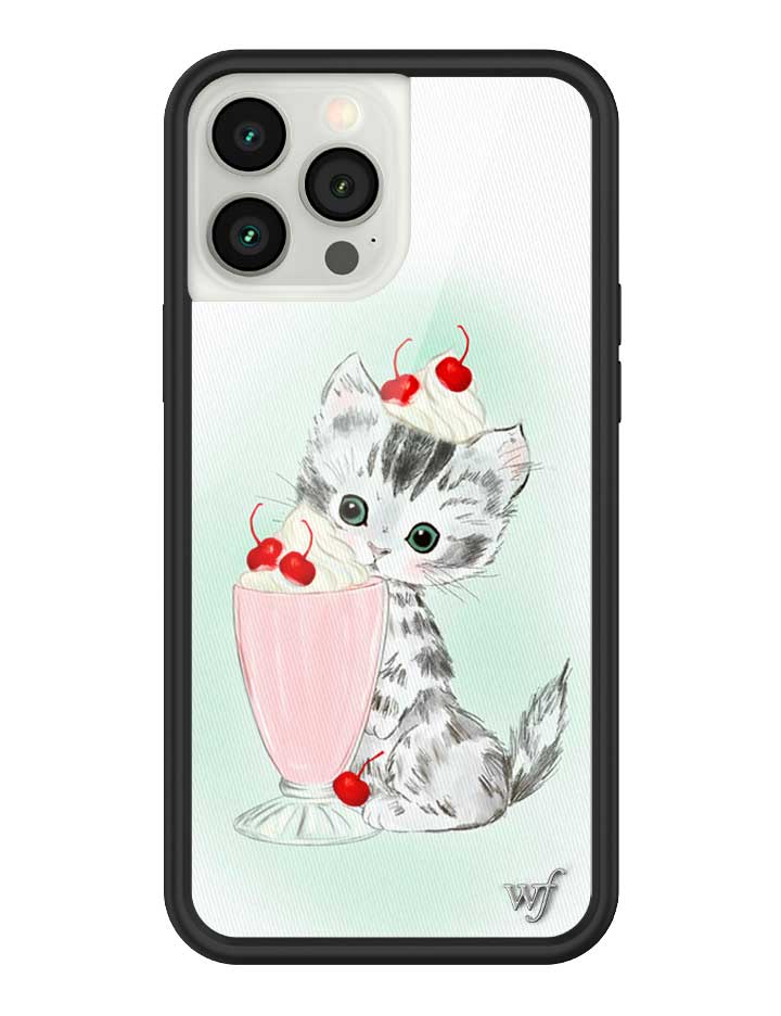 MLKS2013PM-Kitty-Shake-iPhone-13-Pro-Max-Case-01_a5016750-6d37-43c0-80ec-1b08fe79492e.jpg